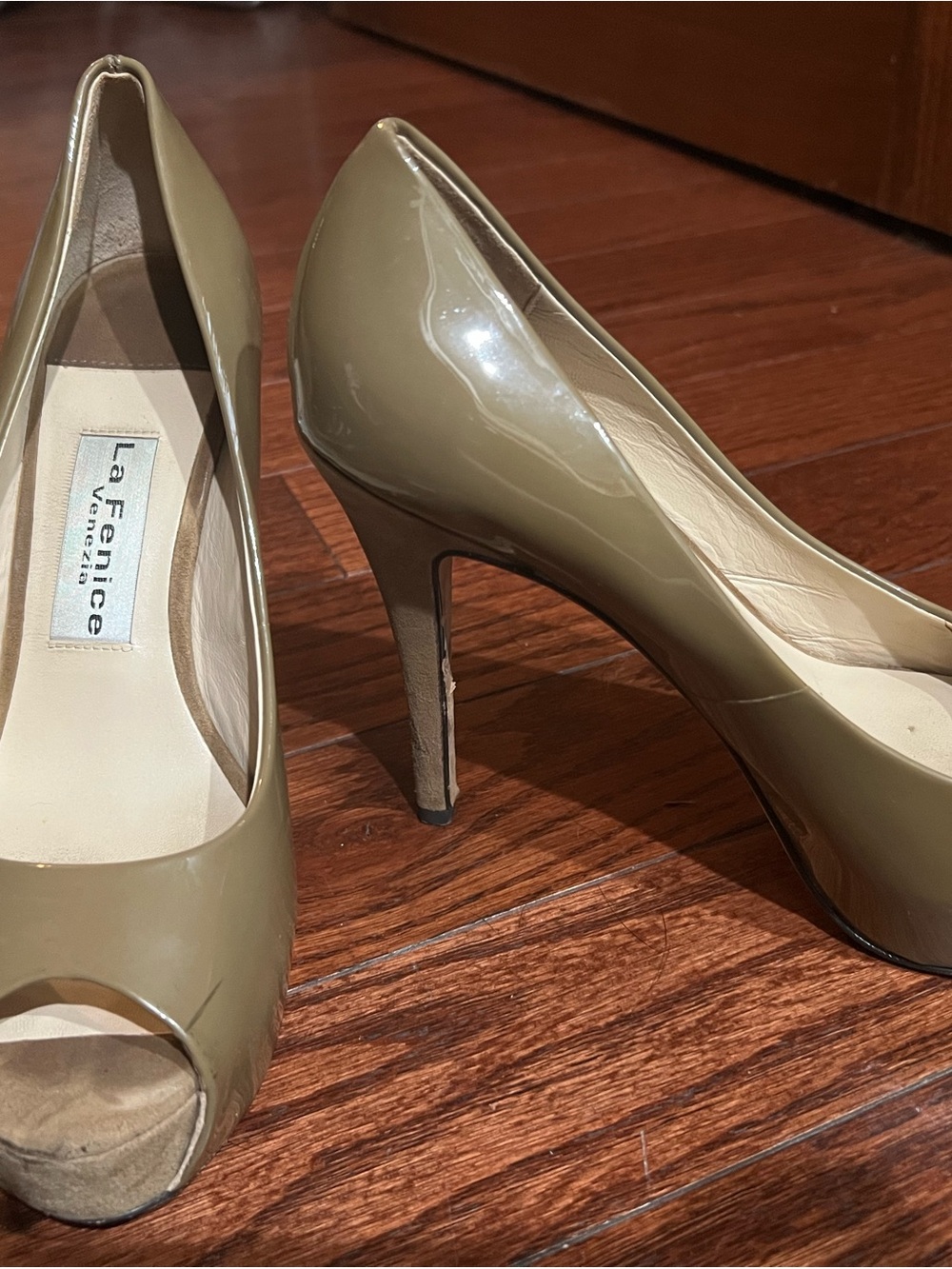 La Fenice khaki Patent Peep-Toe High Heels